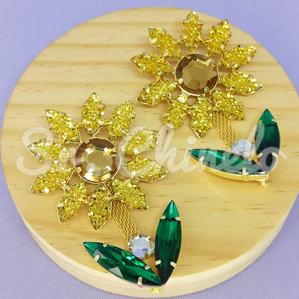 Cabedal Girassol, Banhado, Rebite, Amarelo Dourado Drusa