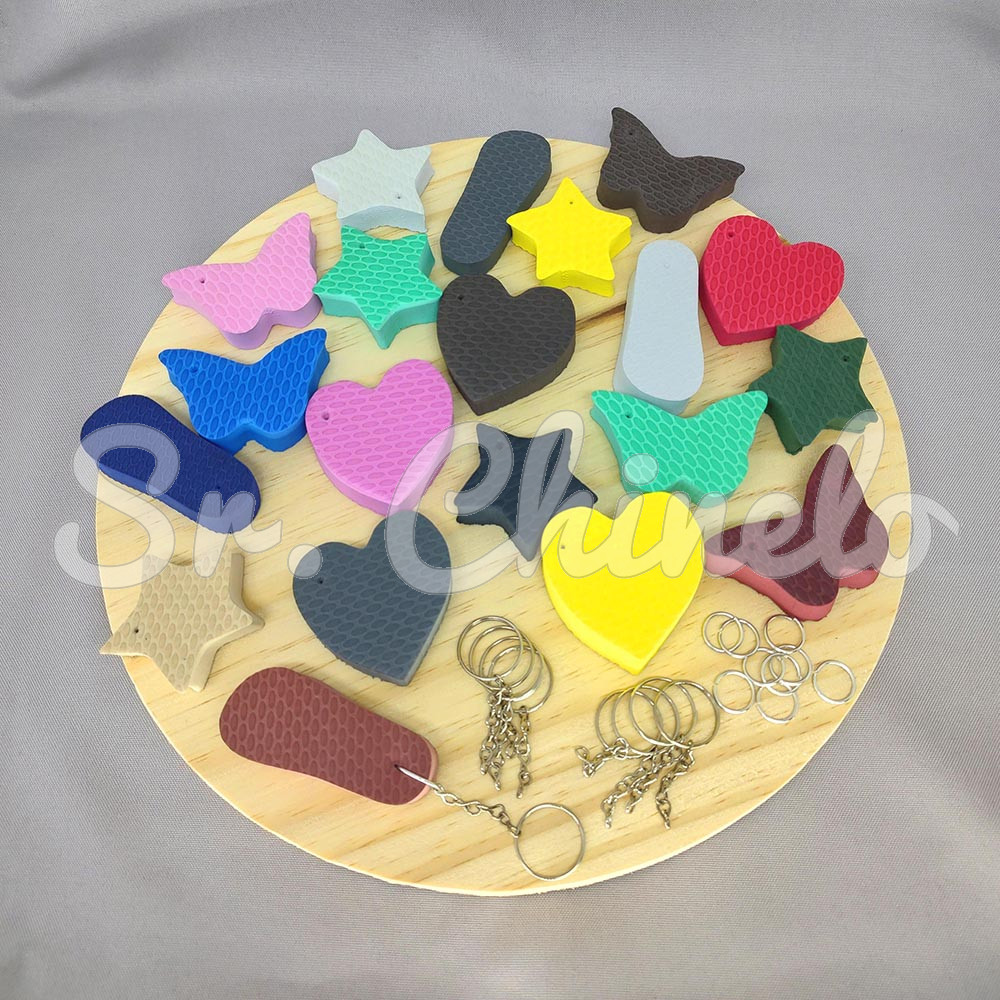 Kit Completo para montar 20 Chaveiros - 20 Pingentes de Borracha + 20 Argolas com Corrente + 20 Argolinhas BRINDE