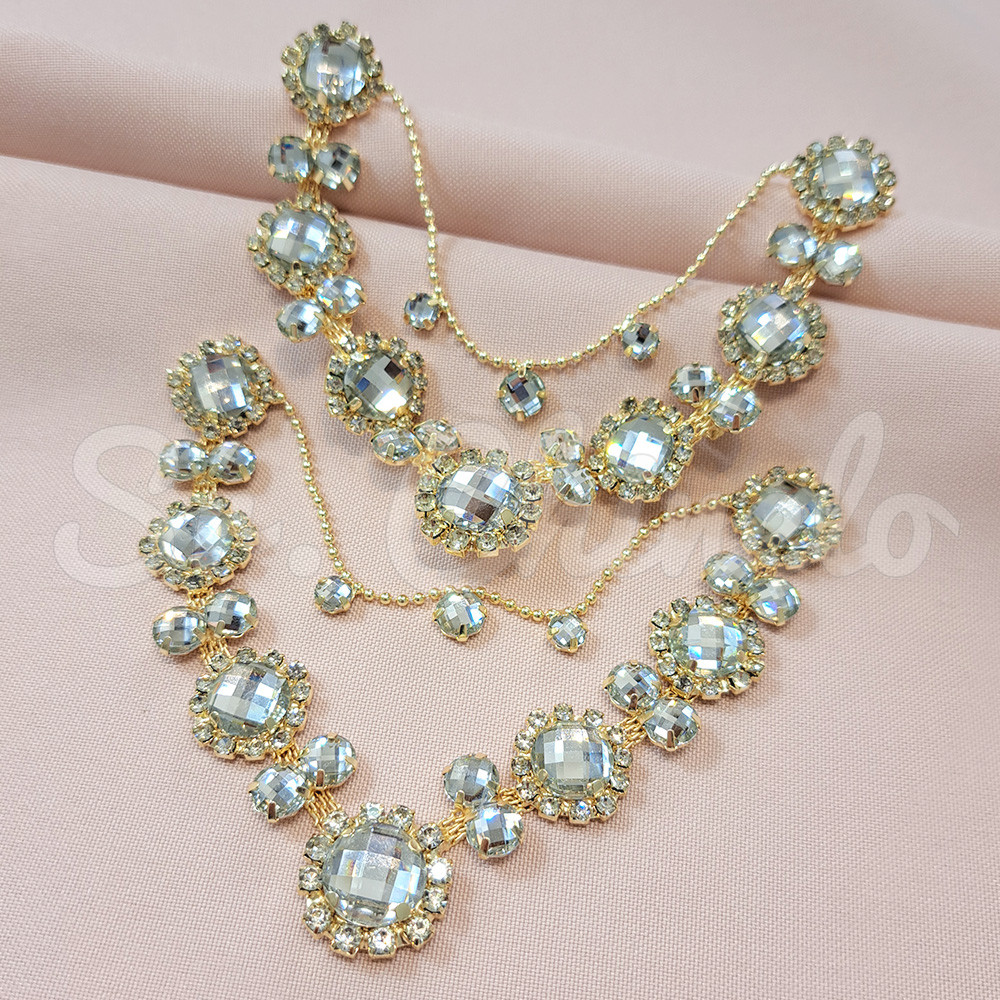 Cabedal Clarice, Banhado, Rebite, Correntinha, Cristal