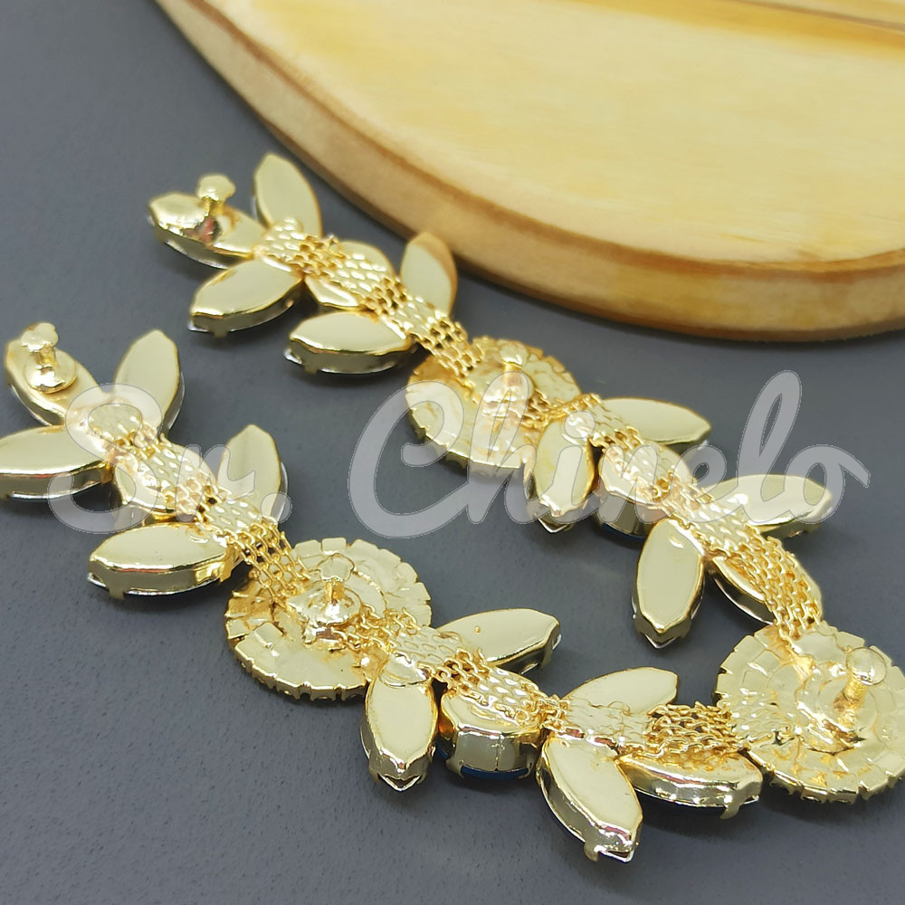 Cabedal Selene, Olho Grego, Banhado, Rebite, Azul Royal