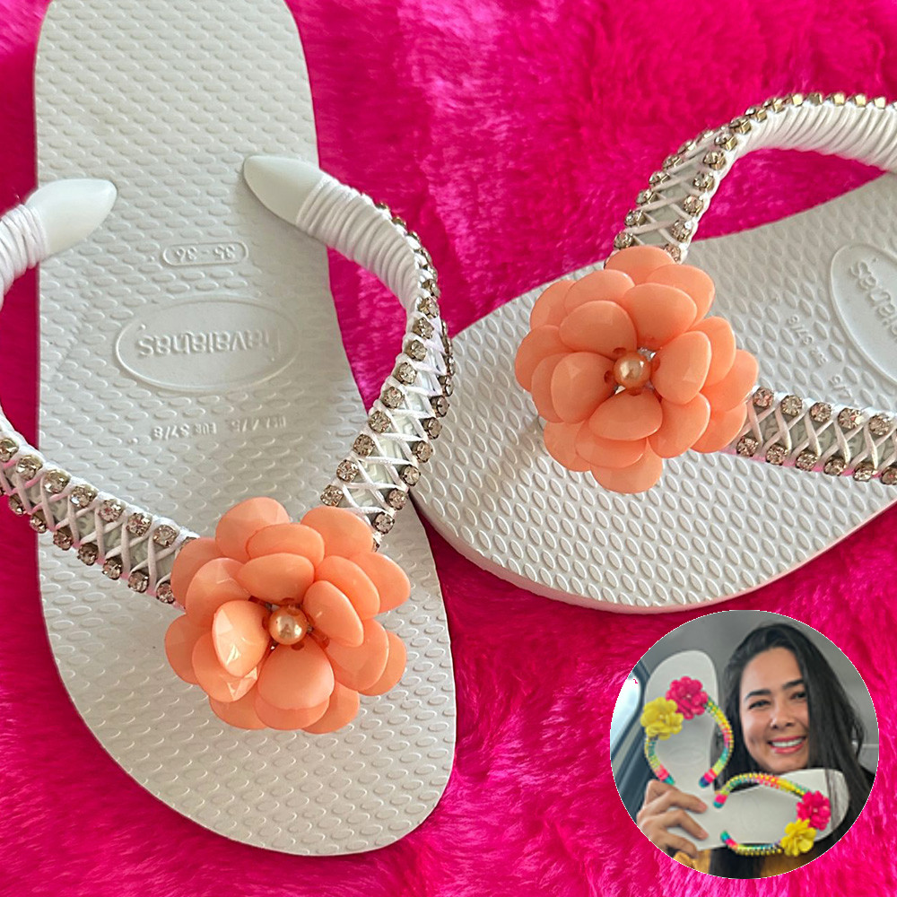 Chinelo Flor de Acrilico Salmão - Alane Tainã