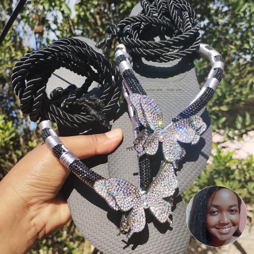 Sandália com Cabedal Erica, Tubo de Strass e Cordão - Celiana Silva