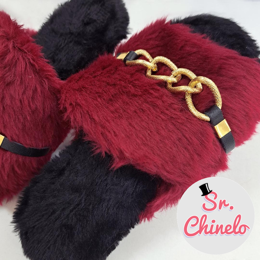 Pantufa Slide com Elos de Correntes 