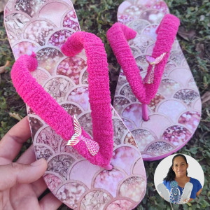 Chinelo com Aplique Sereia- Danielli Ferreira 